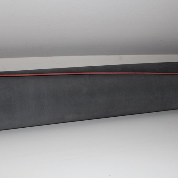 Peloton Red Black Reversible Workout Mat Yoga 70"x26" 5mm Thick Rubber - Picture 1 of 3